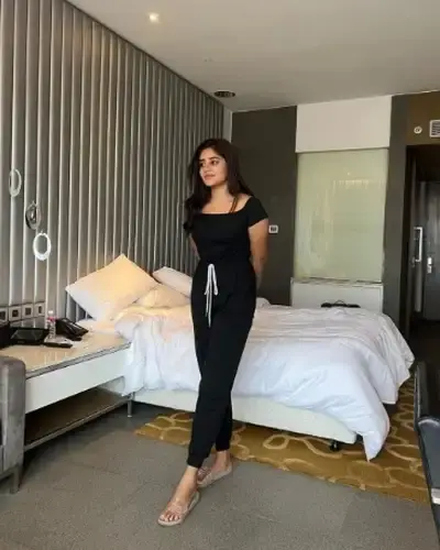 Call Girls Jetpur Navagadh Cash On Delivery